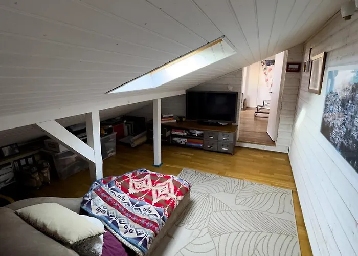 Family Beachfront With Ocean Views